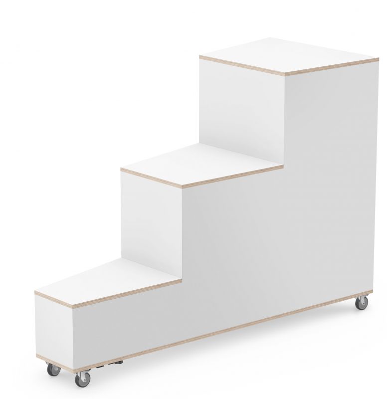 Interstuhl What if We Fly Grandstand, 3-stufiges Sitzelement in Weiß mit Rollen, für flexible Raumgestaltung.